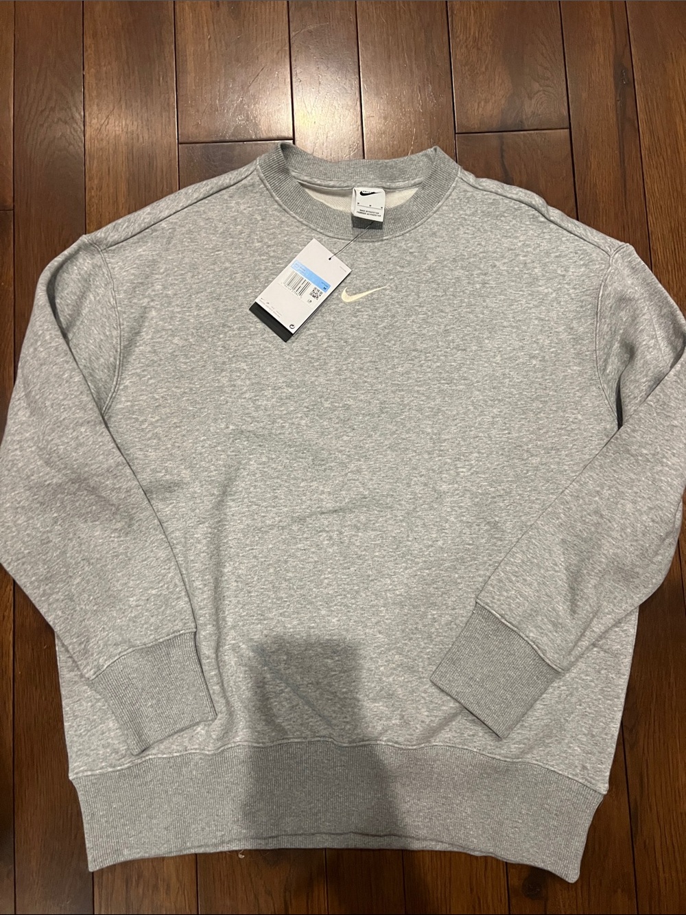 Nike Light Gray Crewneck Sweatshirt with Small Swoosh Athletic Athleisure